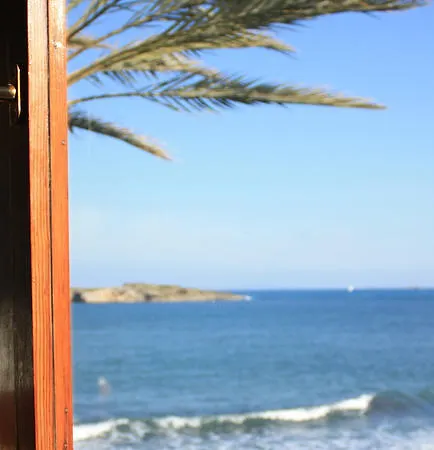 Llevant Apartment *